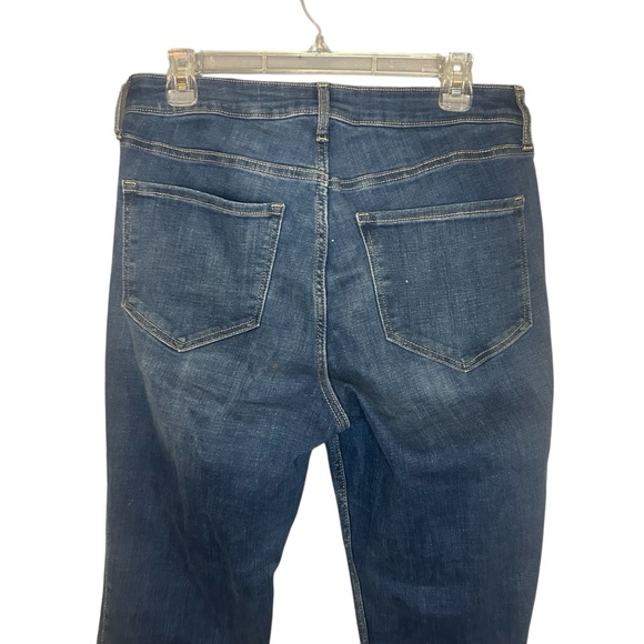 Old Navy Rockstar Extra High Rise Super Skinny Distressed Jeans Size 12 - Picture 6 of 10